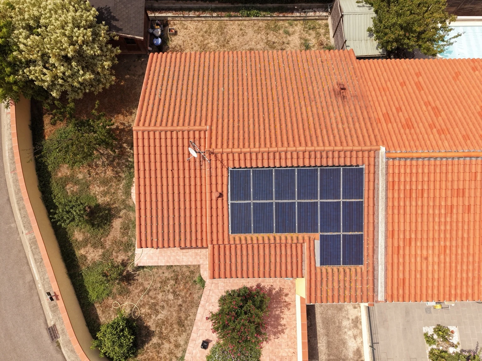 Toiture rénovée vue par drone